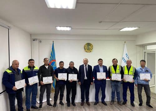 СПЕЦИАЛИСТЫ ПРЕДПРИЯТИЯ БЫЛИ НАГРАЖДЕНЫ