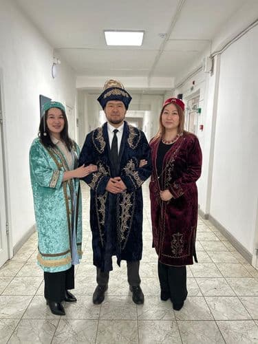 ҰЛТТЫҚ КИІМ ӘРДАЙЫМ ТРЕНДТЕ!